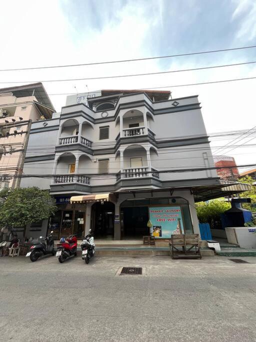 107 Wanna Apartment Pattaya Exterior foto